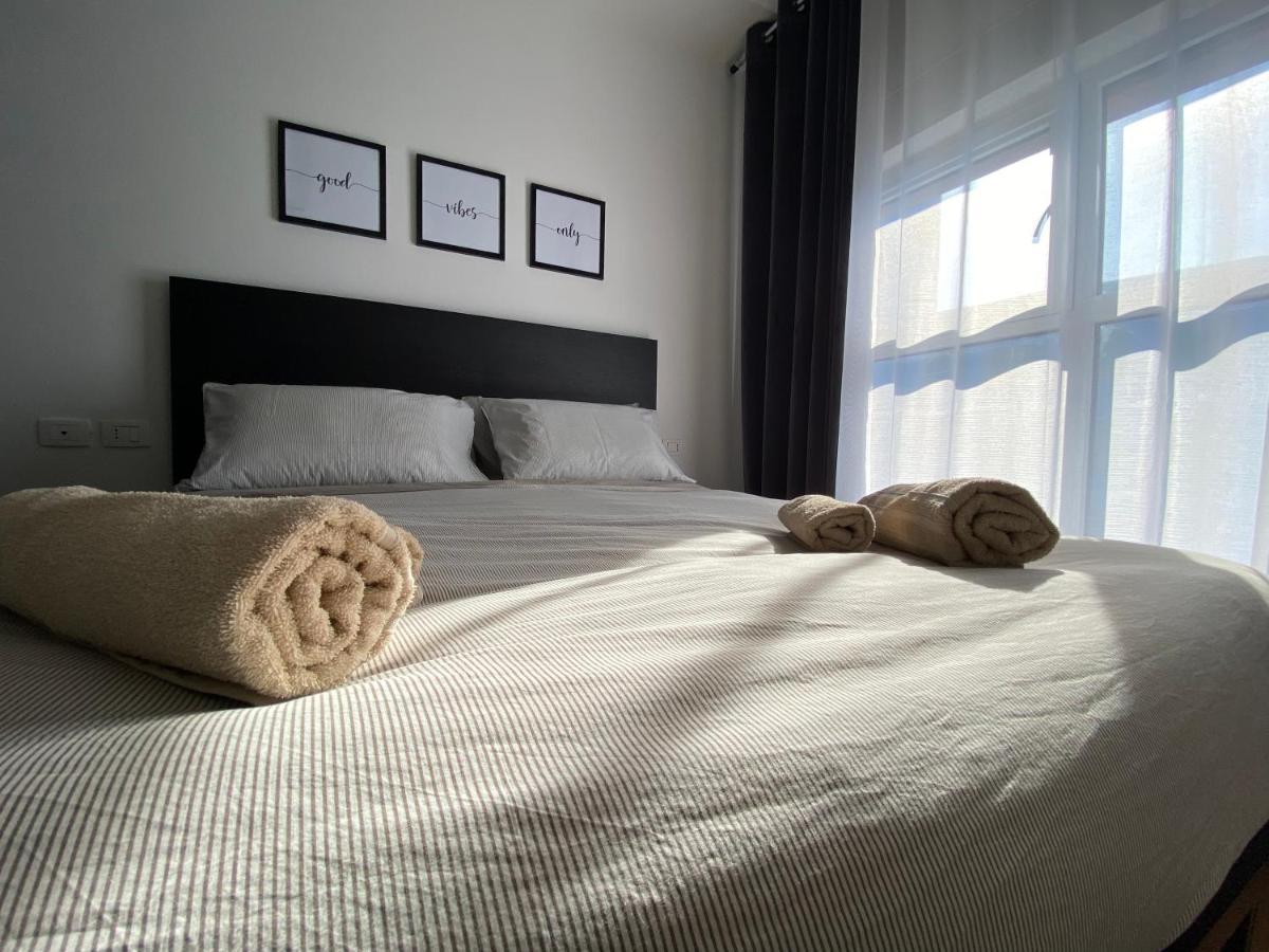 Cozy Apt In Mangalem21 Wifi/ac/netflix
